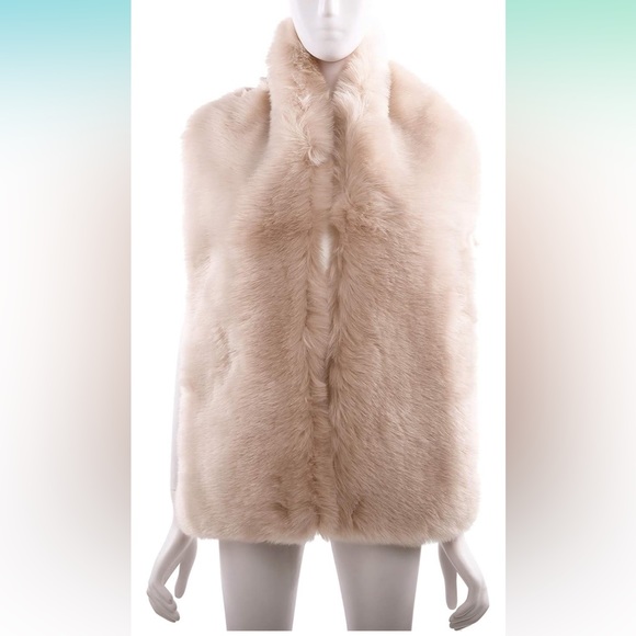 💒 KAMA BRIDAL | Women’s Faux Fur Bolero Shawl/Cover up | Cream - Picture 6 of 7